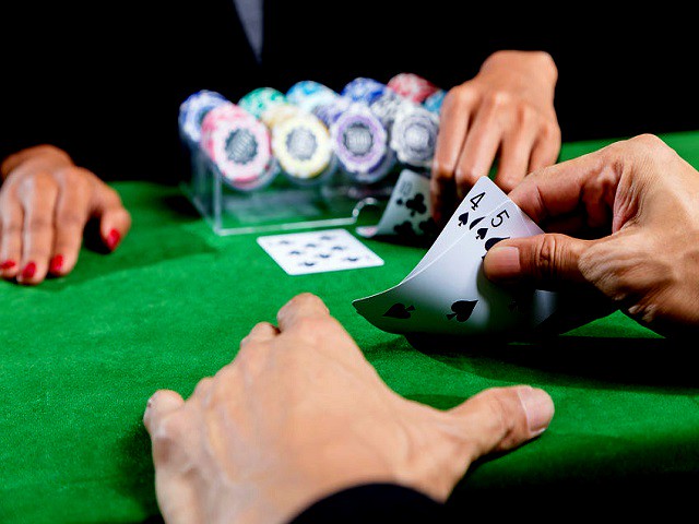 Quản lý vốn là quan trọng khi chơi gấp thếp baccarat. Cần có kế hoạch và disciplined